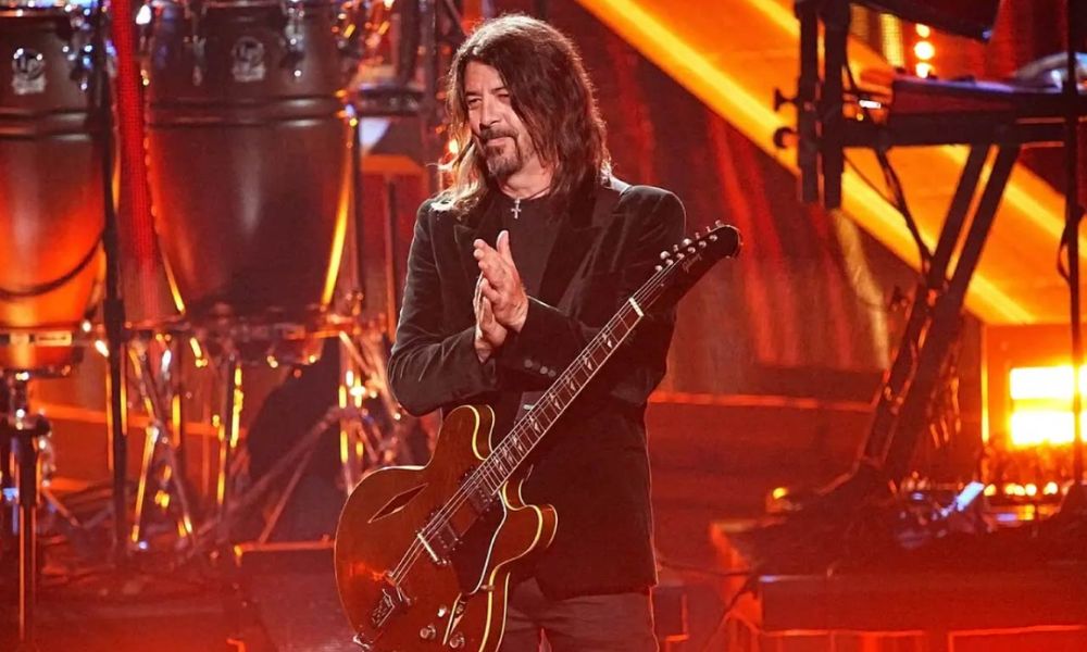 Foo Fighters rompe el silencio con un emotivo mensaje y su nuevo álbum