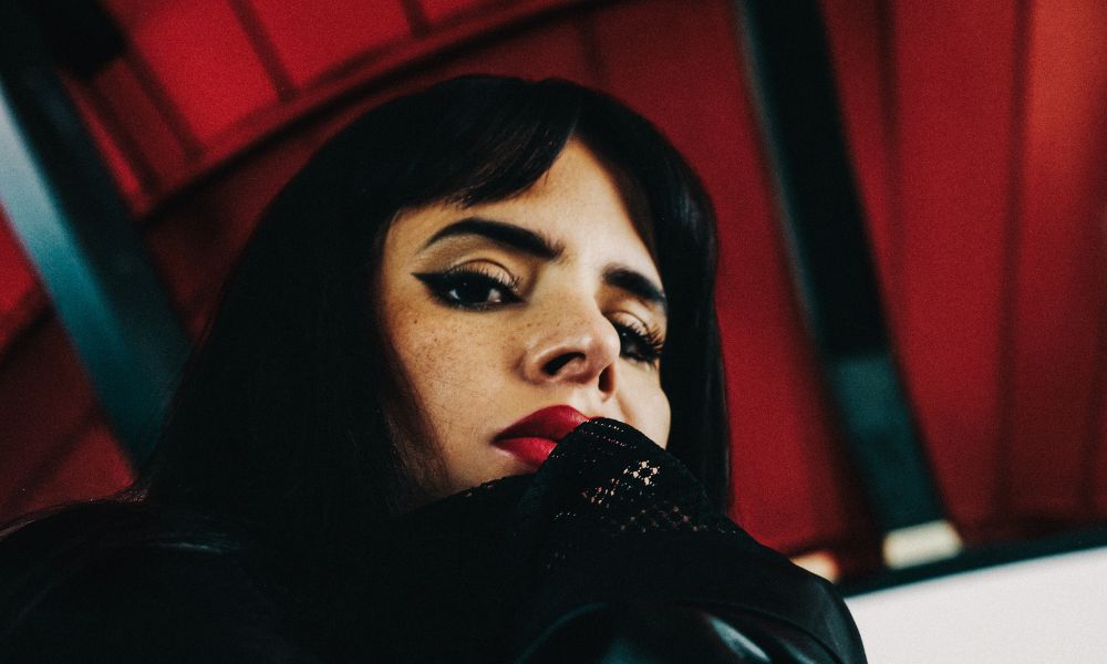 Sofia Kourtesis se convierte en la primera peruana en publicar un DJ-Kicks