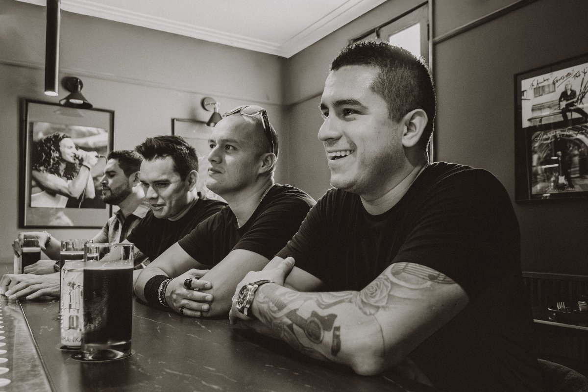 3 Yardas apuesta por la emoción y la cercanía en su nuevo álbum ‘-10 BPM’